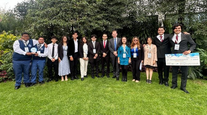 Internacional – Estudiantes de preparatoria jaliscienses presentarán proyecto de reúso de agua en Suecia (Valor Compartido)