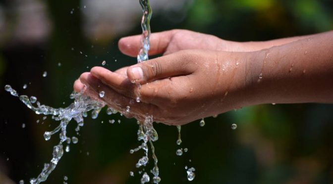 México – Piden que planes de estudio impulsen la enseñanza para el uso racional y sustentable del agua (ContraRéplica)