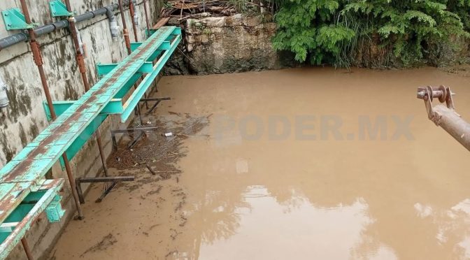 Chiapas – Suspenden agua potable y dragan el Grijalva (Cuarto Poder)