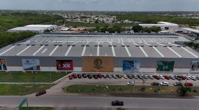 Yucatán – Heineken llega por el agua de Yucatán. (Espejo)