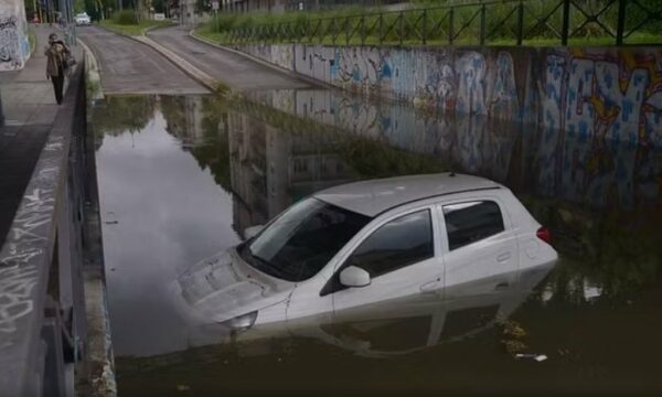 Internacional – Italia bajo el agua, inundaciones y emergencias, alerta naranja en cinco regiones (Express)