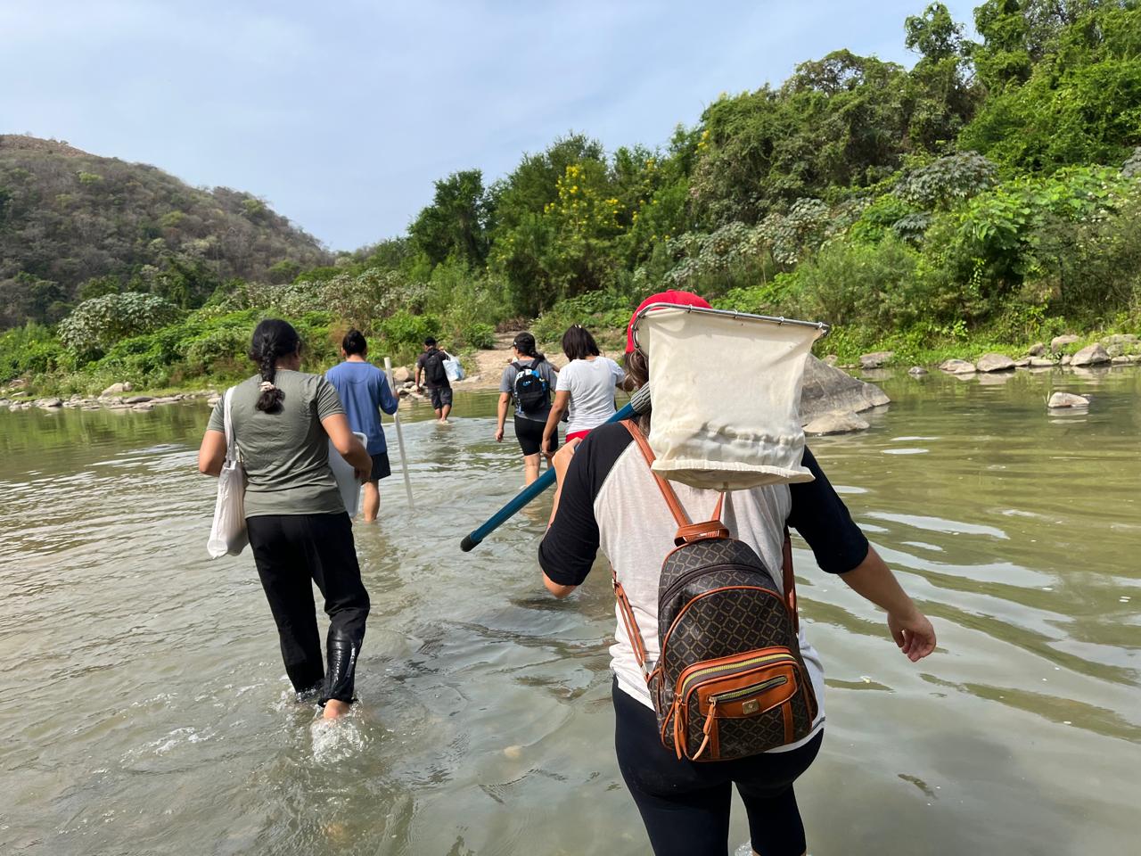 Monitoreo comunitario del agua en Manialtepec: ciencia y cuidado desde la comunidad