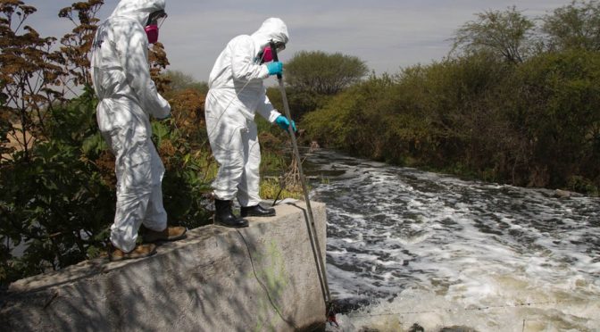 México-Contaminada, 59.1% del agua superficial de México (Uno más uno)