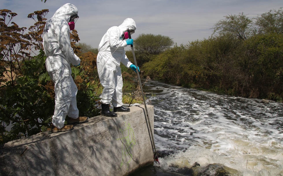 México-Contaminada, 59.1% del agua superficial de México (Uno más uno)