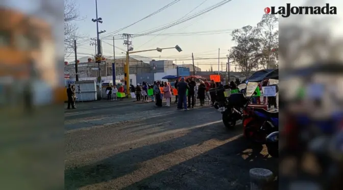 Edomex. – Bloqueos en La Paz y Neza por falta de agua potable; tienen más de un año sin suministro (La Jornada)