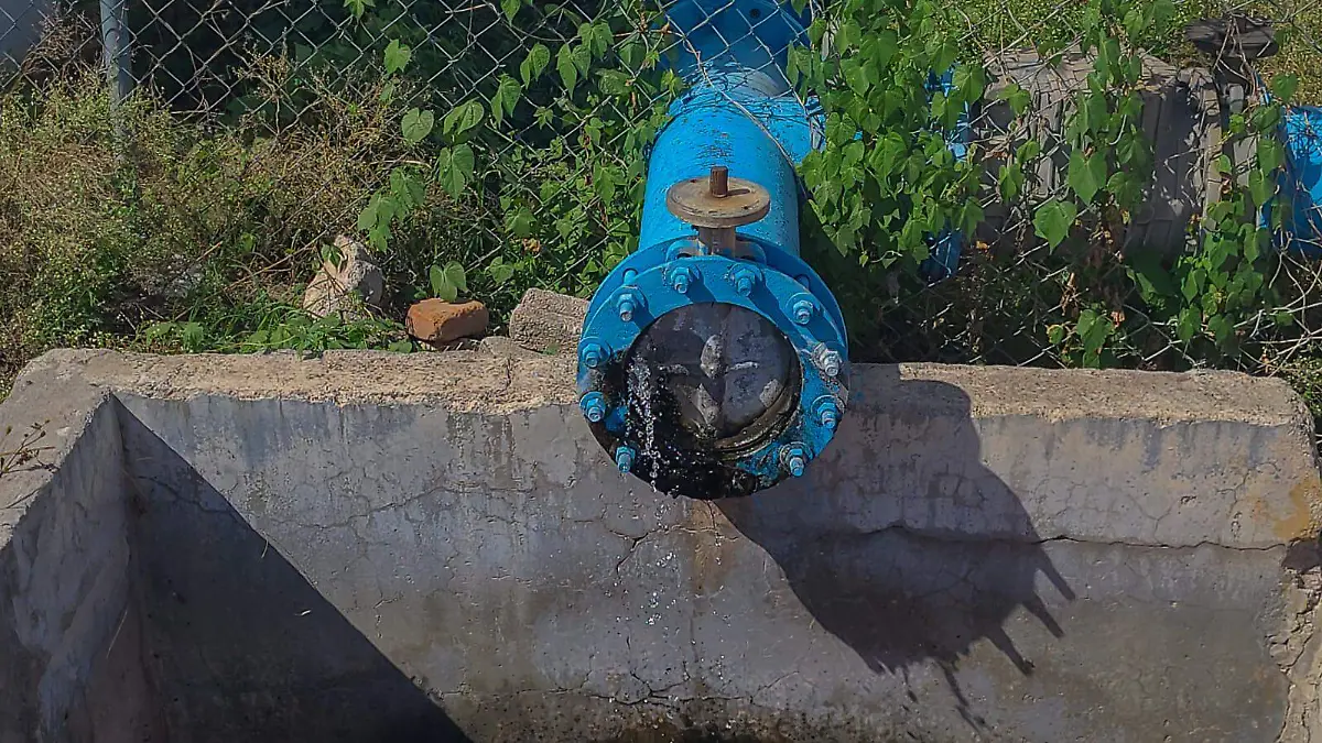 CDMX – Ejidatarios denuncian huachicoleo de agua (El Sol de San Juan del Río)