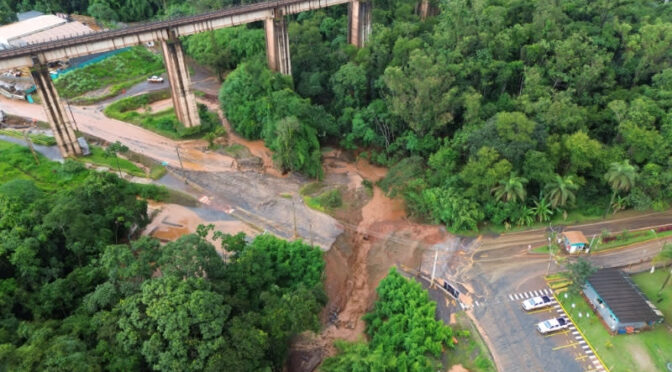 Internacional-Autoridades brasileñas detectan erosión en una unidad de Vale tras desbordamiento de agua (Yahoo Finanzas)