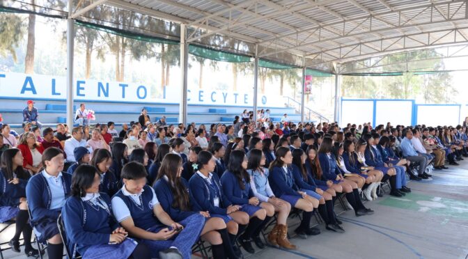 Guanajuato-Alumnas de Tarandacuao desarrollan proyecto de captación de agua y destacan a nivel estatal (Guanajuato Gobierno de la gente)