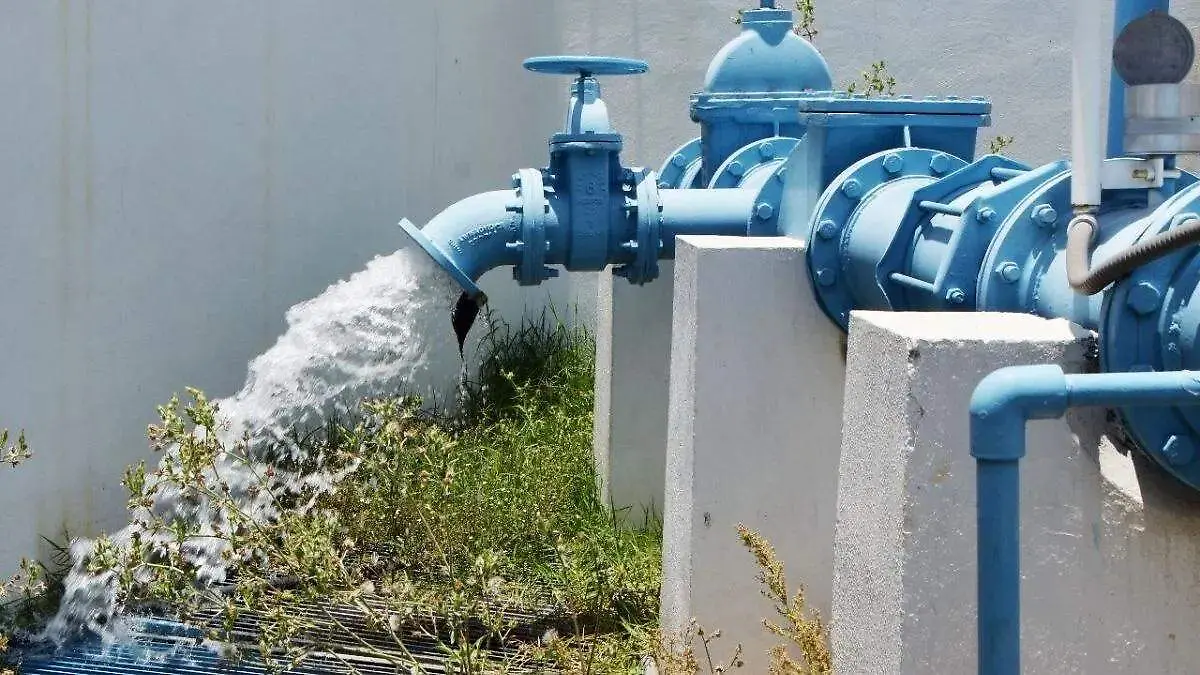 Estado de México – Ley General de Aguas: Prohíben cortes de servicio por falta de pago en Edomex (La Prensa)