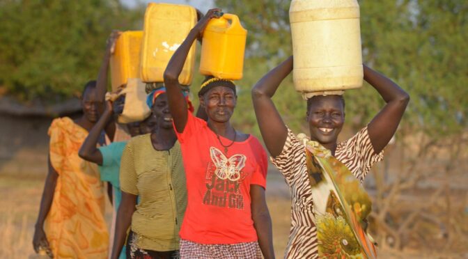 Internacional-Siete Semanas para el Agua | Semana 4 – Las mujeres y el agua: Etsutchukha! Cuando un lago permanente se queda sin vida (Con sejo Mundial de Iglesias)
