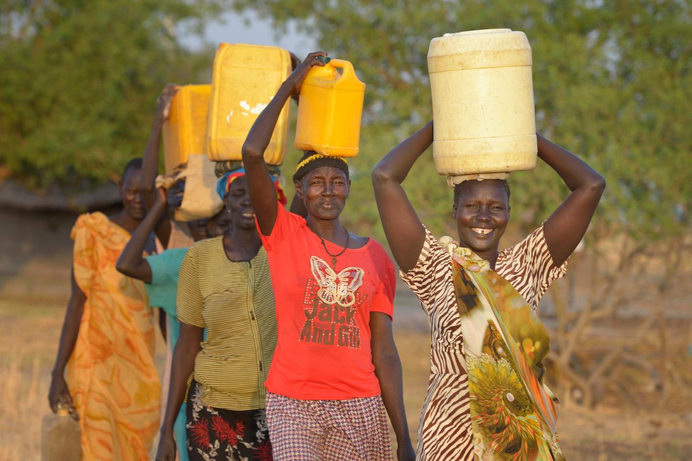 Internacional-Siete Semanas para el Agua | Semana 4 – Las mujeres y el agua: Etsutchukha! Cuando un lago permanente se queda sin vida (Con sejo Mundial de Iglesias)