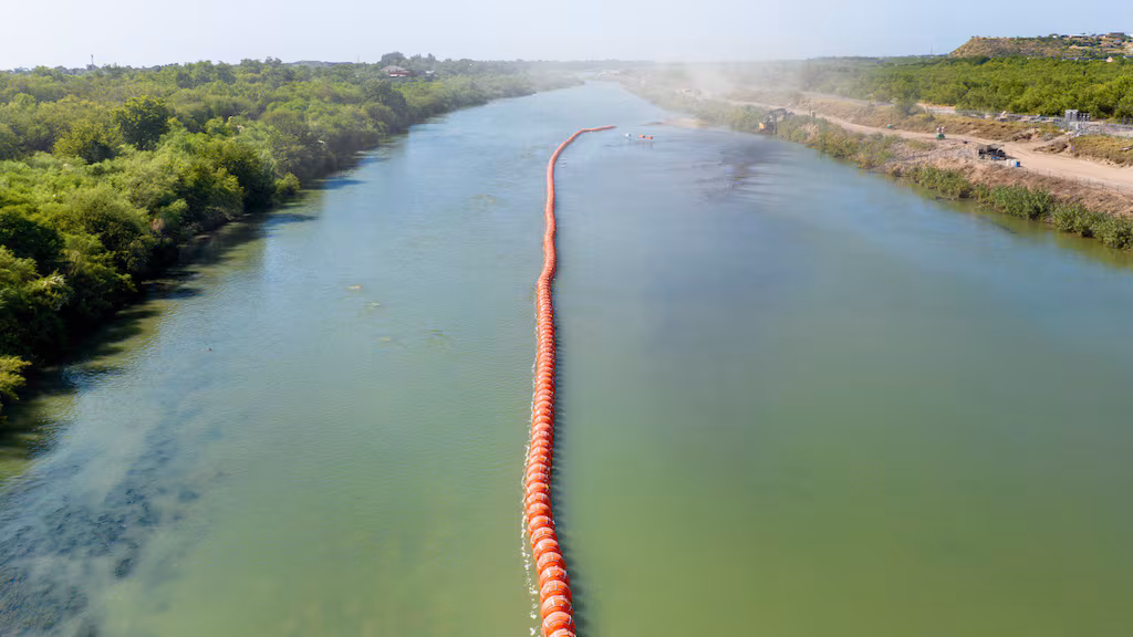 México – Por debajo del agua (La Crónica de Hoy)