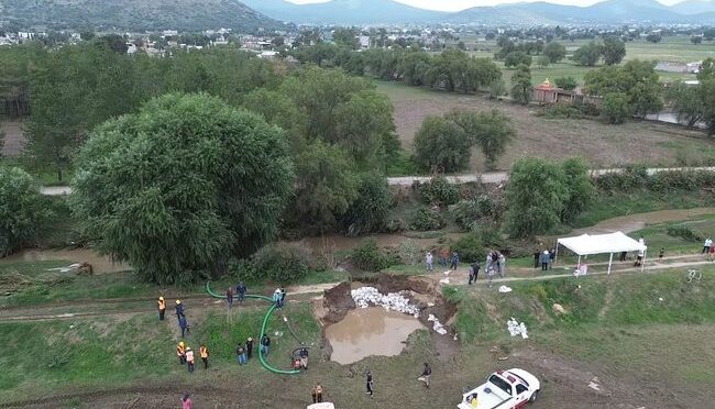Edo. Mex.-Conagua concluye reconstrucción del bordo afectado en el río Papalotla, en el Estado de México (Gobierno de México)