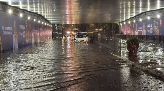CDMX – Invierten 3 mmdp para mitigar inundaciones pero la CDMX sigue bajo el agua; denuncian desvío de recursos (Crónica)