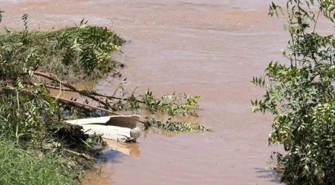 Sinaloa – Río Presidio arrastra tubería y deja sin agua potable a medio Villa Unión (El Sol de Mazatlán)