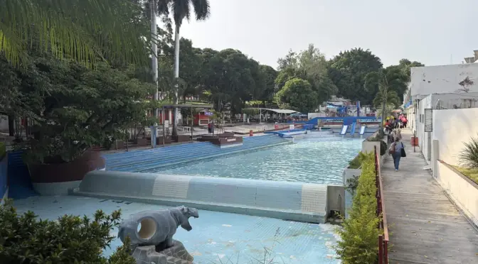 Morelos – Altas temperaturas generan repunte de visitantes en balneario Agua Hedionda de Cuautla (El Sol de Cuautla)