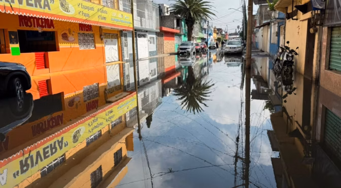 Ciudad de México–Colonia Providencia bajo el agua; N+ ingresa a casa inundada por intensas lluvias en CDMX (N+)