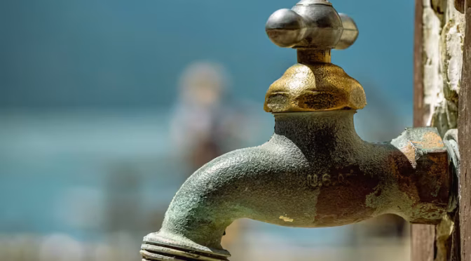 Baja California–Concluye reparación del acueducto Herrera-La Misión e inicia restablecimiento del agua (El Imparcial)
