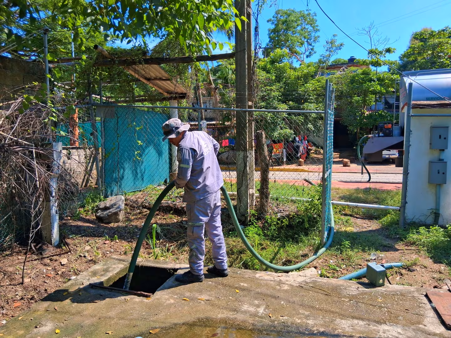 México – Conagua despliega 8 operativos para reforzar el suministro de agua y drenaje en distintos estados (La Crónica De Hoy)