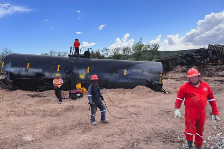 Sonora – Derrame químico en México: expertos advierten potenciales impactos en la salud, agua y suelos de Sonora (Desinformémonos)