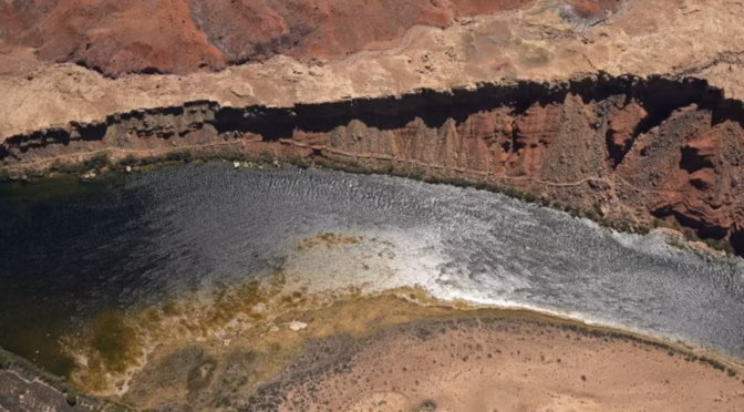 Estados Unidos – Nevada demanda al Gobierno de Trump por recortes de agua “catastróficos” mientras se agrava la crisis del río Colorado (CNN)