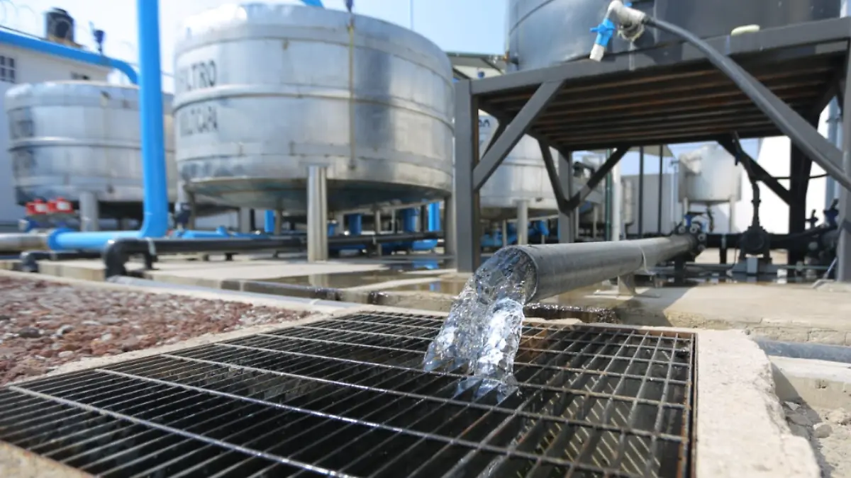 Estado de México – Ve alcaldesa de Ecatepec intereses políticos en amparos por el agua; acatará fallo de la Suprema Corte (La Prensa)