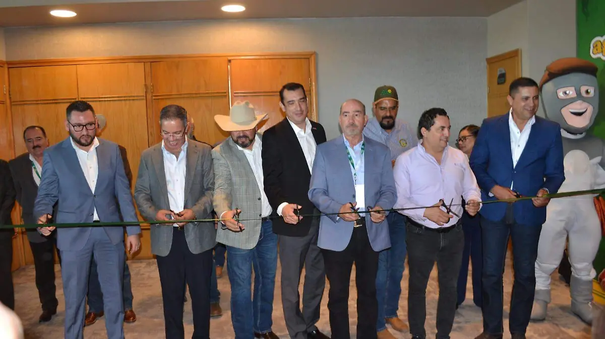 Chihuahua – Expo Agro reúne a productores y especialistas para impulsar al campo y enfrentar el reto del agua (El Heraldo de Chihuahua)