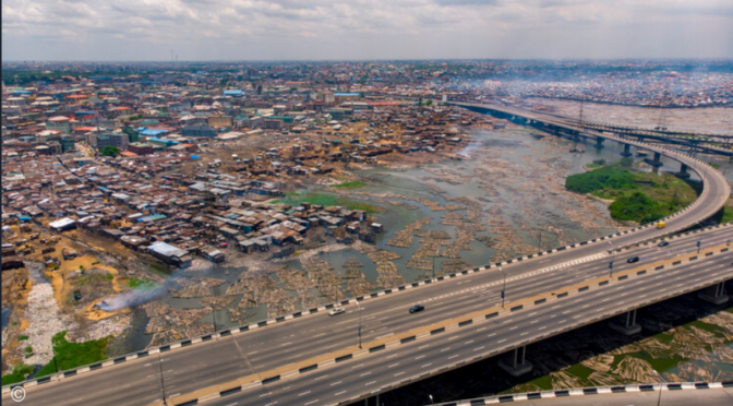 Internacional – Cuando llega el agua: cómo Lagos negocia con el retorno de sus inundaciones (ArchDaily)