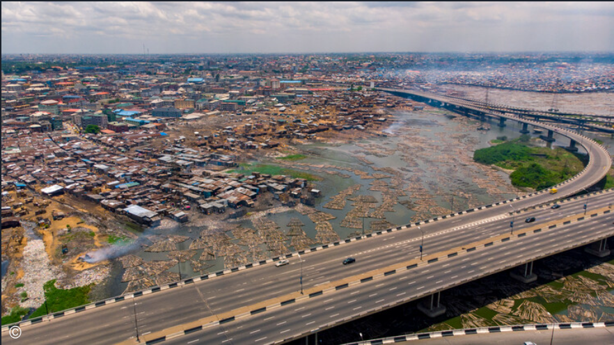 Internacional – Cuando llega el agua: cómo Lagos negocia con el retorno de sus inundaciones (ArchDaily)