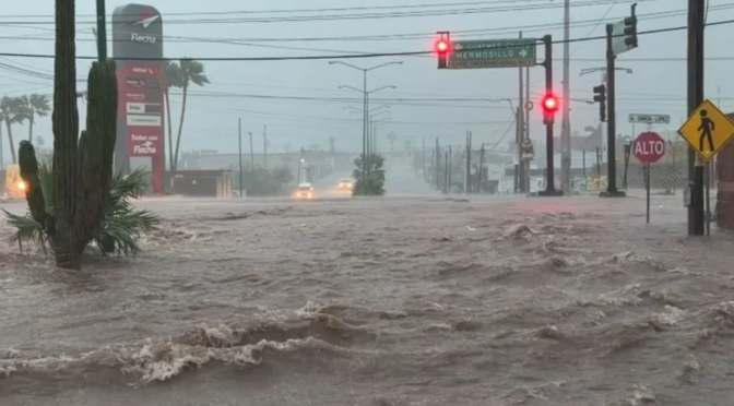 Sonora – Huracán Polo toca tierra en Guaymas y deja calles bajo el agua (SonoraPresente)