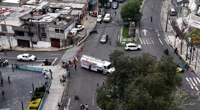 CDMX – Bloquean Avenida Acueducto por Falta de Agua en la GAM (N+)
