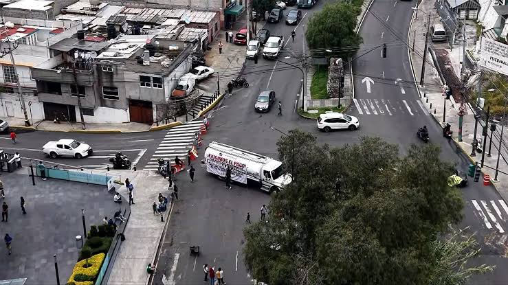 CDMX – Bloquean Avenida Acueducto por Falta de Agua en la GAM (N+)