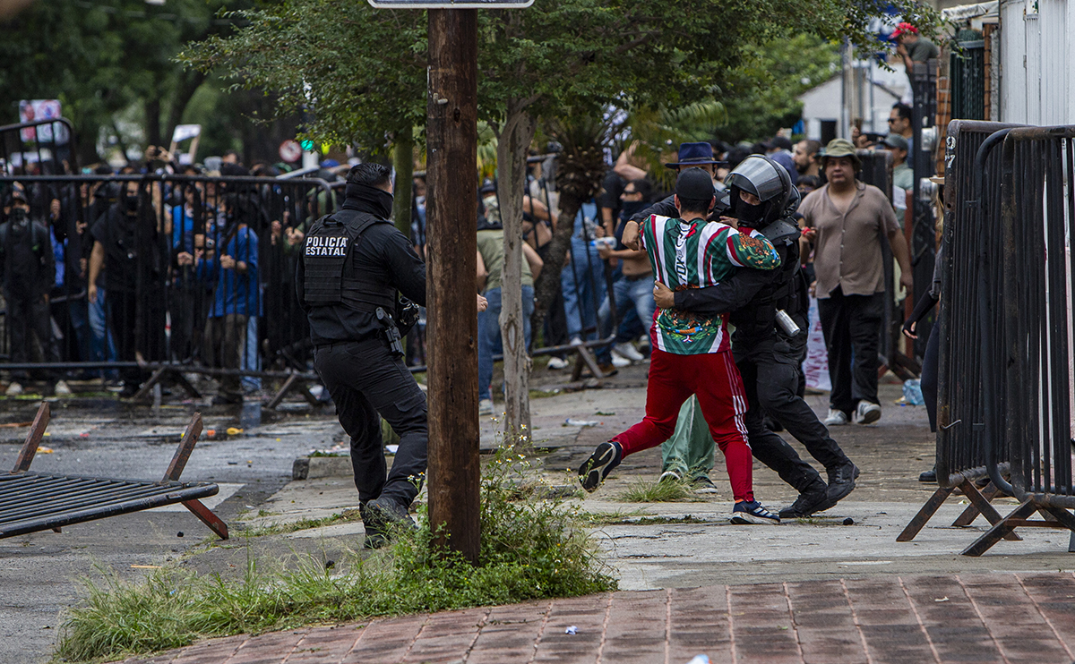 Jalisco – Acción urgente: Defensores exigen libertad inmediata de personas detenidas durante la marcha por agua limpia en Guadalajara (EDUCA)