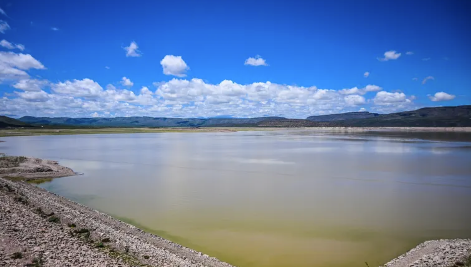 Agua