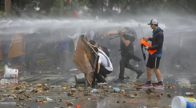 Jalisco – Del festejo mundialista a la protesta por el agua: Guadalajara enfrenta una creciente crisis hídrica (Desinformémonos)