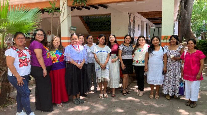 Oaxaca- Desde Oaxaca, pueblos indígenas exigen que Ley General garantice su derecho a decidir sobre el agua y sus territorios (Flor y Canto)