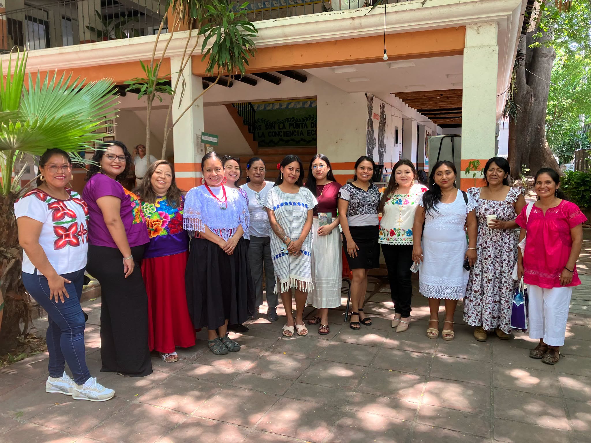 Oaxaca- Desde Oaxaca, pueblos indígenas exigen que Ley General garantice su derecho a decidir sobre el agua y sus territorios (Flor y Canto)